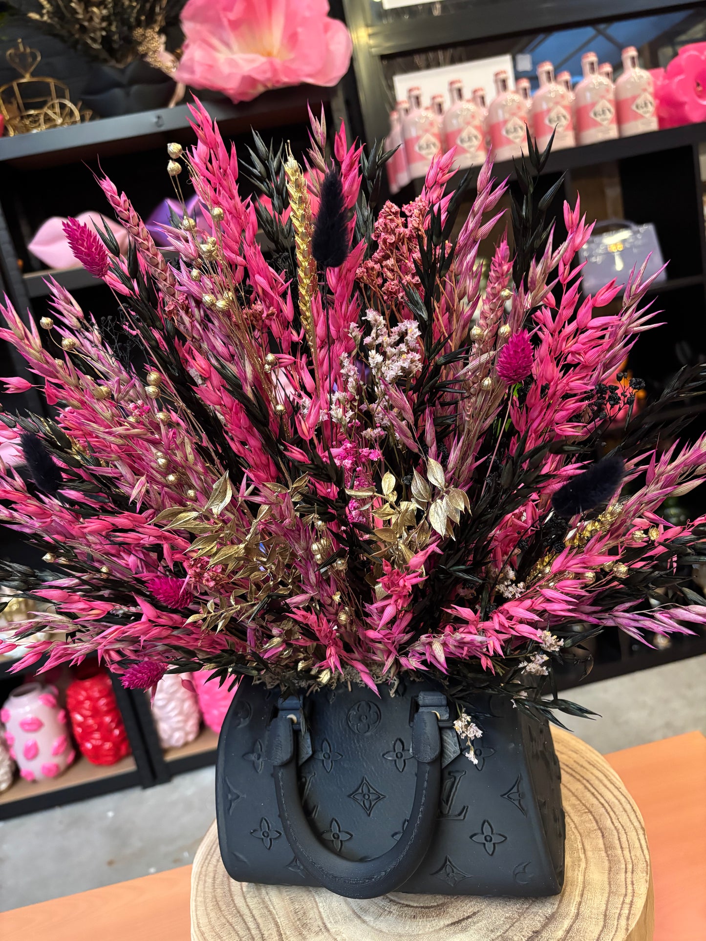 Bag vase & Pink black flowers