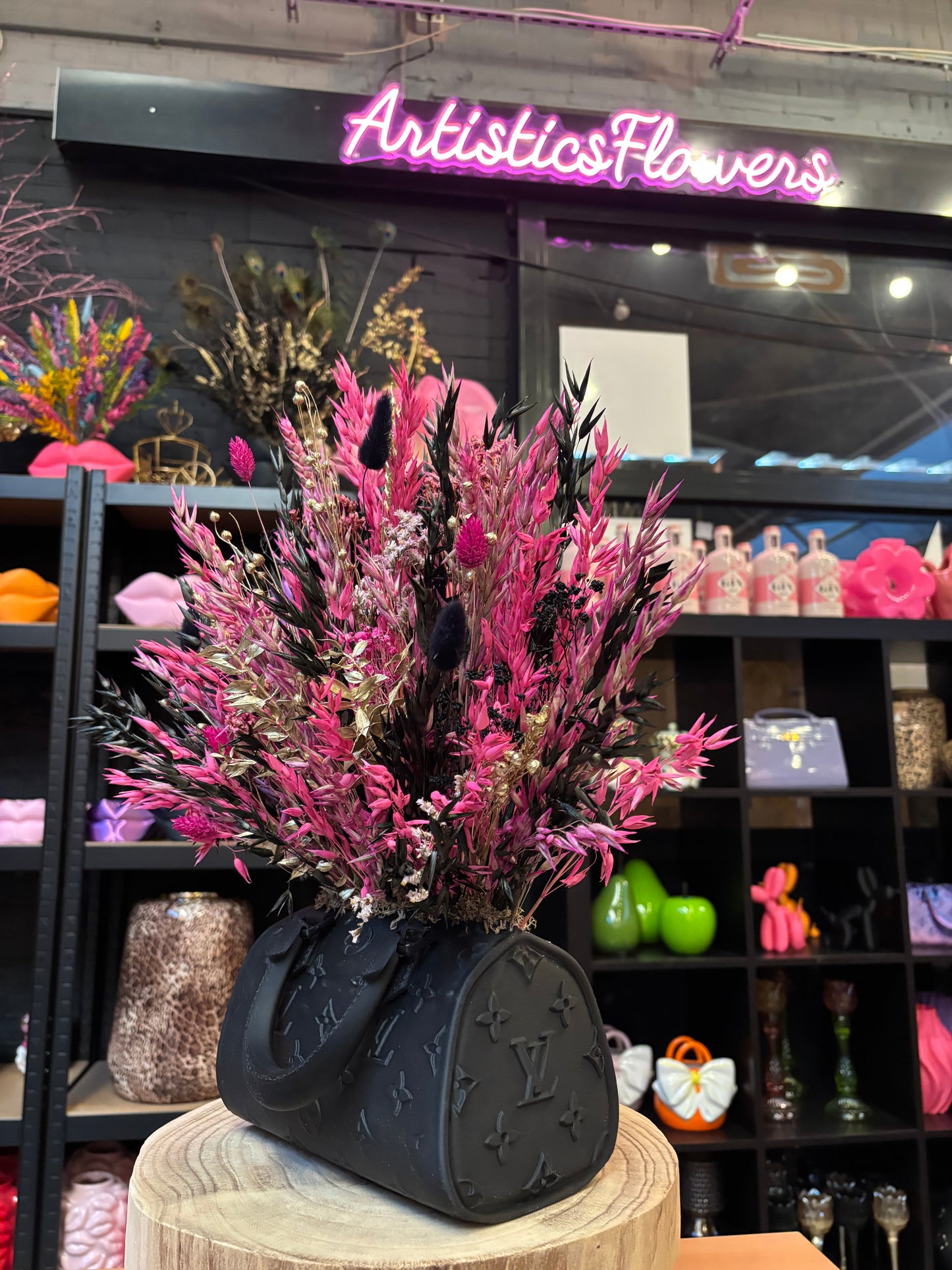 Bag vase & Pink black flowers