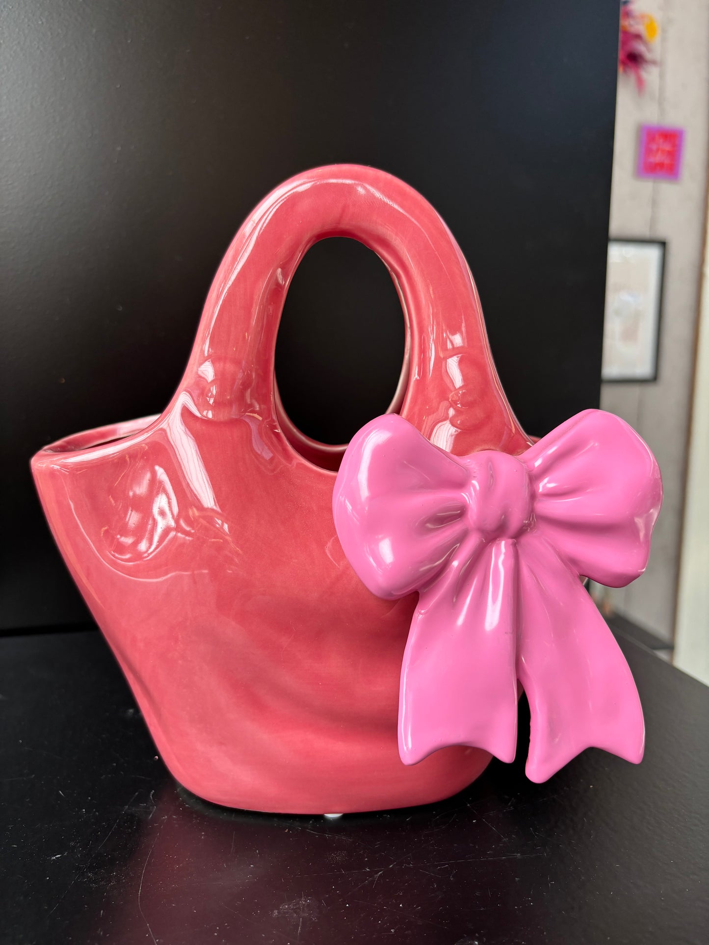 Handbag vase pink bow