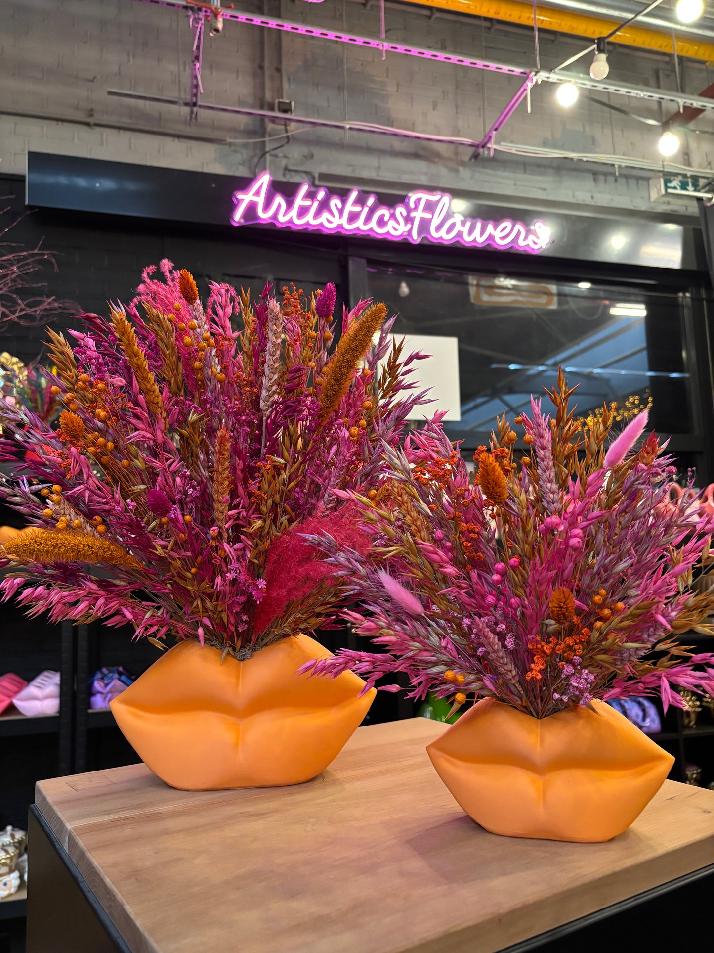 Lippen Orange Large X Flowers Amsterdam