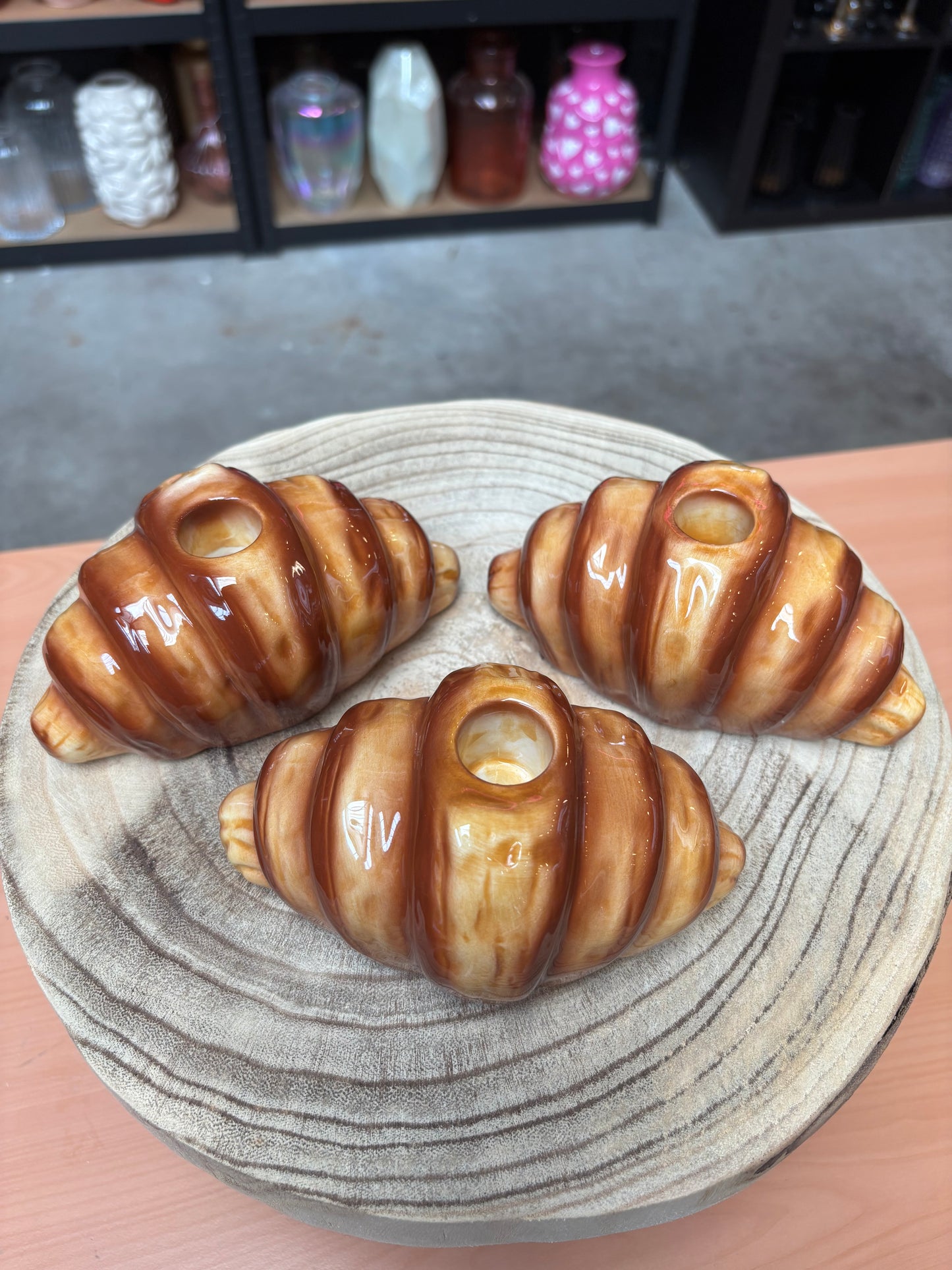 Croissant candle holder