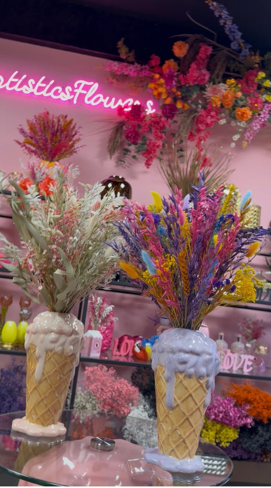 Ice cream vase & Flowers