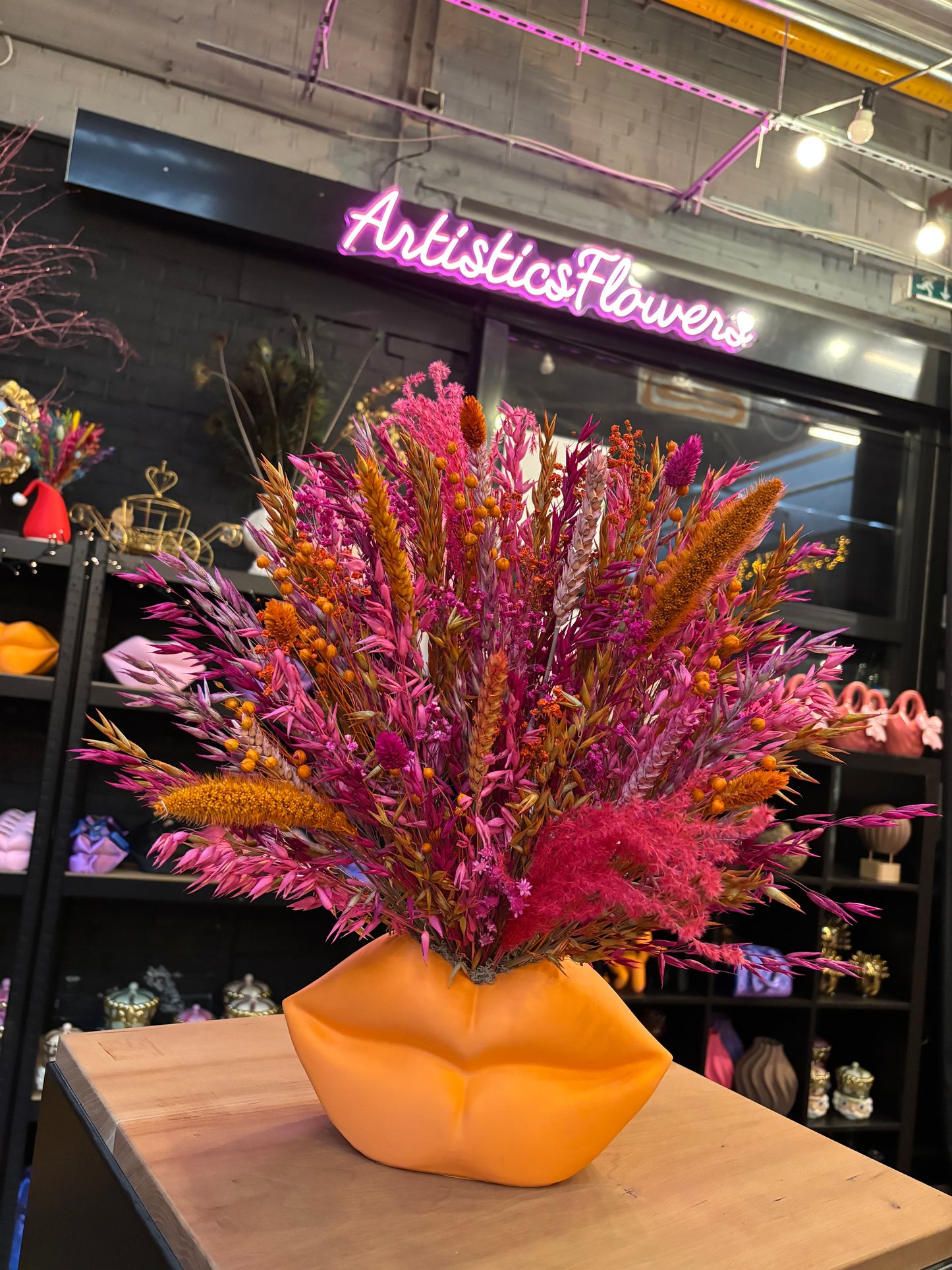 Lippen Orange Large X Flowers Amsterdam