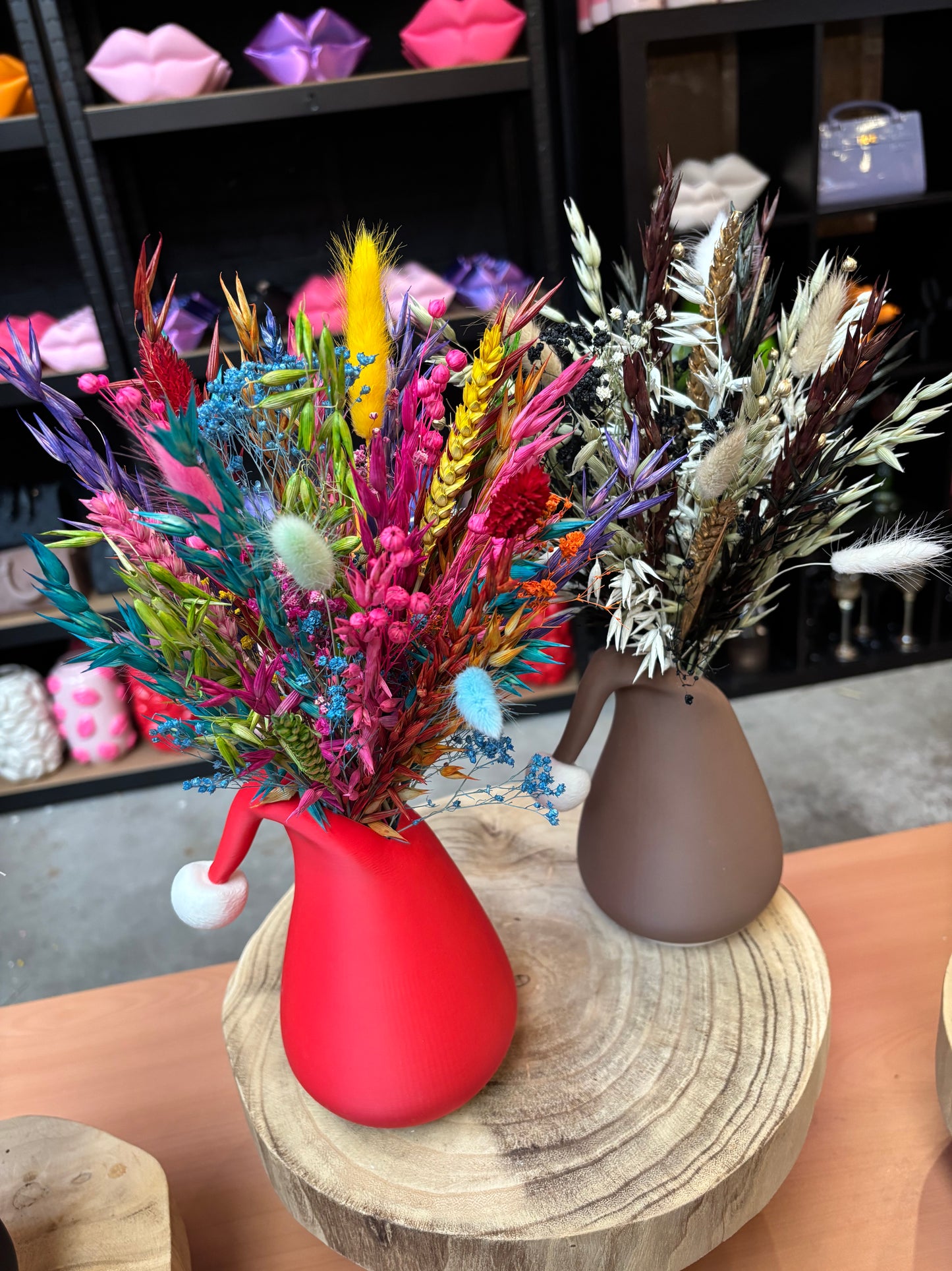 Santa vase & Flowers