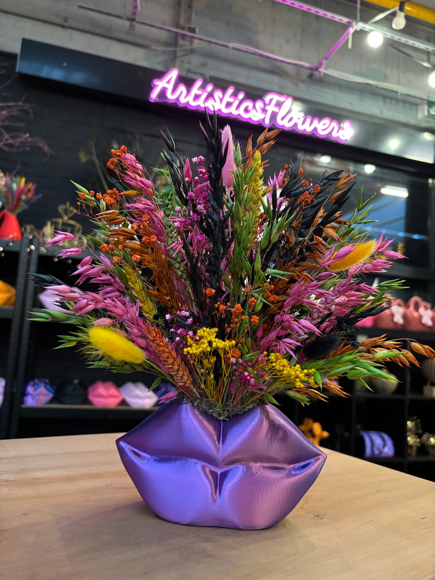 Lippen Neon Small X Flowers Vegas